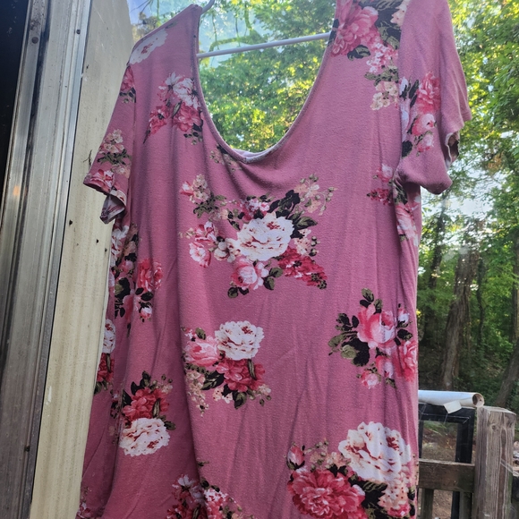 Floral Pink Women's Blouse - Picture 1 of 1